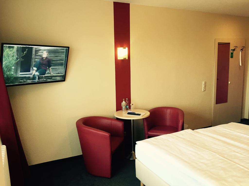 Panorama Hotel Bansin ゼーバート・ヘリングスドルフ エクステリア 写真