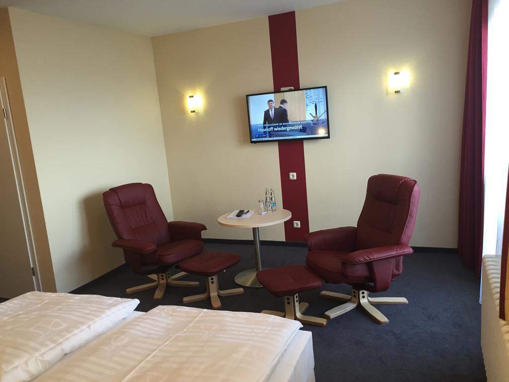 Panorama Hotel Bansin ゼーバート・ヘリングスドルフ エクステリア 写真